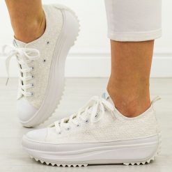 Białe sportowe buty damskie na platformie Lee Cooper 3465. Białe obuwie sportowe damskie Lee Cooper, na lato, bez wzorów, z jeansu, bez zapięcia. Za 229.00 zł.