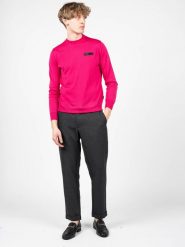 Plein Sport Sweter "Merino" | MPPS90149 | Mężczyzna | Różowy. Czerwone swetry męskie Plein Sport, m, bez wzorów, z wełny, sportowe, bez kołnierzyka, bez ramiączek. W wyprzedaży za 449.00 zł.