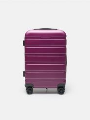 Walizka na kółkach - fioletowy. Fioletowe walizki damskie Sinsay, bez wzorów. Za 129.99 zł.