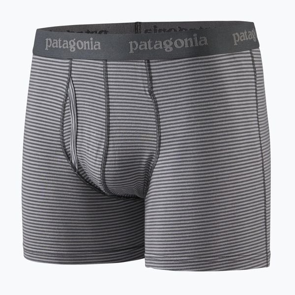 Bokserki męskie Patagonia Essential Boxer Briefs 3". Szare bokserki męskie Patagonia, bez wzorów. Za 129.99 zł.
