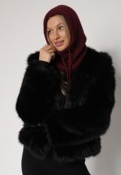 Bordowa Czapka Kominiarka z Wełną o Kroju Kaptura z Kominem Linezra. Czerwone czapki damskie Born2be, bez wzorów, z dzianiny, eleganckie. Za 74.99 zł.