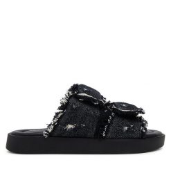 Klapki Inuikii. Czarne klapki damskie Inuikii, bez wzorów, z jeansu, bez obcasa, bez zapięcia. Za 549.99 zł.