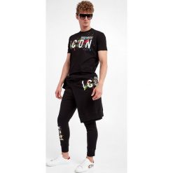 Spodnie dresowe DSQUARED2. Spodnie sportowe męskie Dsquared2, m, bez wzorów, z dresówki. W wyprzedaży za 1,140.30 zł.