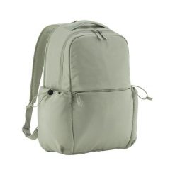 Plecak Studio Plain. Zielone plecaki damskie QUADRA, bez wzorów. Za 142.99 zł.