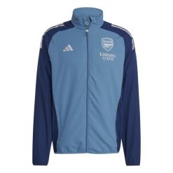 Kurtka dresowa Prematch Arsenal 2025/26. Niebieskie kurtki sportowe męskie Adidas, bez wzorów, z dresówki, bez kaptura, do piłki nożnej. W wyprzedaży za 278.00 zł.