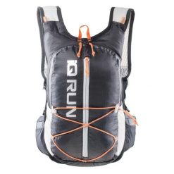 Plecak IQ Intelligence Quality Ultrarunner. Czarne plecaki męskie IQ, bez wzorów, z materiału. Za 158.38 zł.