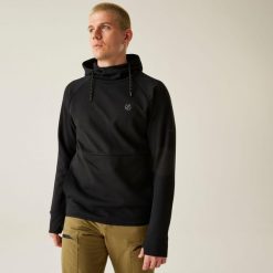 Bluza męska z kapturem Ollie Dare 2b. Czarne bluzy męskie Dare 2B, na zimę, m, bez wzorów, z materiału, sportowe, bez ramiączek, z kapturem. W wyprzedaży za 279.99 zł.