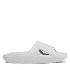 Klapki adidas. Szare klapki damskie Adidas, bez wzorów, sportowe, bez obcasa, bez zapięcia. Za 189.99 zł.