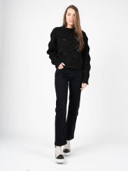 Silvian Heach Sweter "Oversize" | CVA22153MA | Kobieta | Czarny. Czarne swetry nierozpinane damskie Silvian Heach, s, bez wzorów, z dzianiny, bez kołnierzyka, bez ramiączek. W wyprzedaży za 299.00 zł.