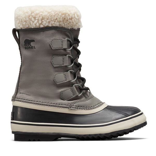 Śniegowce Sorel. Szare śniegowce damskie Sorel, bez zapięcia. Za 323.99 zł.