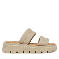 Klapki Tamaris. Brązowe klapki damskie Tamaris, bez wzorów, bez obcasa, bez zapięcia. Za 219.99 zł.