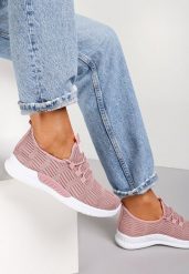 Różowe Buty Sportowe Carol. Czerwone obuwie sportowe damskie Renee, bez wzorów, bez zapięcia. Za 19.99 zł.
