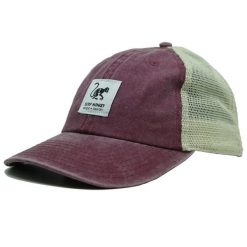 Czapka Trucker - Siatka Płócienna - Bawełna / Jeden Rozmiar (Bordowa). Czerwone czapki damskie SURF MONKEY, bez wzorów, z bawełny, sportowe. Za 159.95 zł.