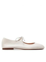 Balagan Baleriny Batsheva Écru. Białe balerinki damskie BALAGAN, bez wzorów, ze skóry, bez obcasa, bez zapięcia. Za 569.99 zł.