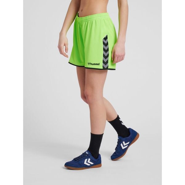 Szorty damskie Hummel hmlautentyczne Poly. Zielone szorty damskie Hummel, bez wzorów, sportowe. Za 113.00 zł.