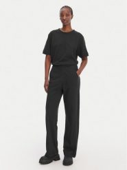 G-Star Raw Kombinezon D28670-B771 Czarny Relaxed Fit. Czarne sukienki damskie G-Star, l, bez wzorów, z bawełny, retro, bez kołnierzyka, bez ramiączek. Za 267.99 zł.
