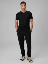 4F Spodnie dresowe męskie - czarne L. Czarne spodnie materiałowe męskie 4F, l, bez wzorów, z dresówki. Za 159.99 zł.