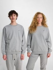 Bluza Hummel Bee. Szare bluzy damskie Hummel, m, bez wzorów, z bawełny, sportowe, bez ramiączek, bez kaptura. Za 211.75 zł.
