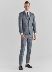 PAKO LORENTE – Niebieskie spodnie garniturowe P22SF-6G-012-N-S. Niebieskie eleganckie spodnie męskie Pako Lorente, m, bez wzorów, z elastanu. Za 99.99 zł.