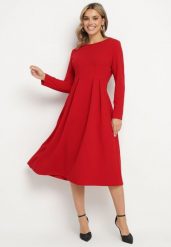 Czerwona Elegancka Sukienka Rozkloszowana Temarielis. Czerwone sukienki damskie Born2be, l, bez wzorów, eleganckie, bez kołnierzyka, bez ramiączek, midi, oversize. Za 119.99 zł.