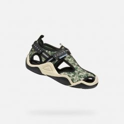 Sandały GEOX JR WADER Zielony. Zielone sandały męskie Geox, bez wzorów, z tkaniny, bez zapięcia. Za 213.99 zł.