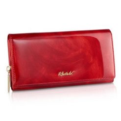 Portfel skórzany BETLEWSKI czerwony BPD-WP-106. Czerwone portfele damskie Betlewski, z lakierowanej skóry. Za 139.00 zł.