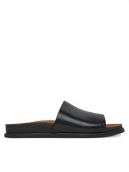 Vagabond Shoemakers Klapki Effie 5922-001-20 Czarny. Czarne klapki damskie Vagabond Shoemakers, bez wzorów, ze skóry, bez obcasa, bez zapięcia. Za 294.99 zł.