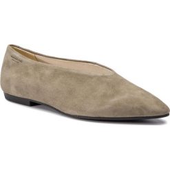 Półbuty VAGABOND - Katlin 4512-240-50 Light Olive. Zielone półbuty damskie Vagabond, bez wzorów, z materiału, bez obcasa, na obcasie, bez zapięcia. W wyprzedaży za 239.00 zł.