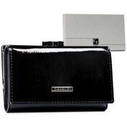 Portfel skórzany 4U Cavaldi [DH] H23-1-SH9 czarny. Czarne portfele damskie 4U Cavaldi, z lakierowanej skóry. Za 79.00 zł.