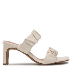 Klapki Bianco. Brązowe klapki damskie Bianco, bez wzorów, bez obcasa, bez zapięcia. Za 279.99 zł.