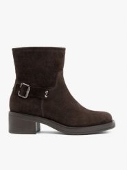 Ciemnobrązowe botki welurowe z klamrą. Brązowe botki damskie Ryłko, bez wzorów, ze skóry, za kostkę, bez obcasa, na obcasie, bez zapięcia. Za 529.99 zł.