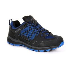 Buty trekkingowe dla mężczyzn Regatta SAMARIS II LOW. Niebieskie trekkingi męskie Regatta, z gumy, bez zapięcia. Za 249.99 zł.
