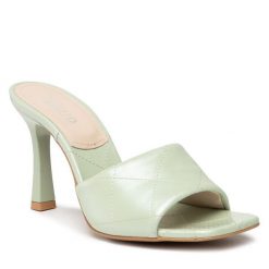 Klapki Palazzo. Zielone klapki damskie Palazzo, bez wzorów, bez obcasa, bez zapięcia. Za 199.99 zł.