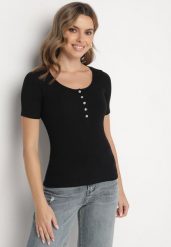 Czarny Prążkowany T-shirt z Bawełny Ozdobiony Guzikami Tasavia. Czarne t-shirty damskie Born2be, m, z aplikacjami, z bawełny, eleganckie, bez kołnierzyka, bez ramiączek. Za 44.99 zł.