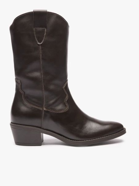 Ciemnobrązowe botki kowbojki. Brązowe botki damskie Brawo sp. z o.o., bez wzorów, z denimu, klasyczne, bez obcasa, na obcasie, bez zapięcia. Za 579.99 zł.