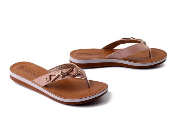 INBLU ZO-12 023 różowy, klapki japonki damskie. Czerwone klapki damskie Inblu, na lato, bez wzorów, bez obcasa, bez zapięcia. Za 77.99 zł.