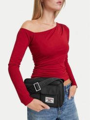 Guess Jeans Torebka CWBEO-GUESS-B-005-10 Czarny. Czarne listonoszki damskie Guess Jeans, z aplikacjami, z jeansu, bez dodatków. Za 179.99 zł.