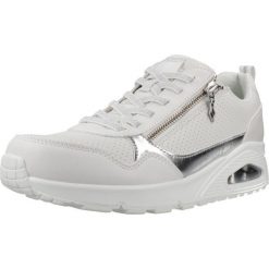 Buty SKECHERS UNO METALLIC SLIDERS Biały. Białe obuwie trekkingowe damskie Skechers, z syntetyku, bez zapięcia. Za 432.99 zł.