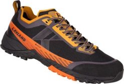 Buty trekkingowe Kayland Tuono GTX. Brązowe trekkingi męskie Kayland, z gore-texu, bez zapięcia. Za 609.00 zł.