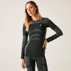 Bielizna termoaktywna damska longsleeve In The Zone II Dare 2b. Szara koszule nocne damskie Dare 2B, bez wzorów, z materiału, bez ramiączek. Za 119.99 zł.