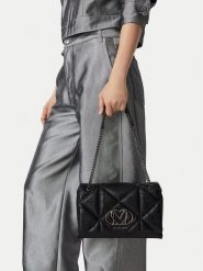 LOVE MOSCHINO Torebka JC4041PP1PLF1000 Czarny. Czarne listonoszki damskie Love Moschino, bez wzorów, ze skóry, bez dodatków. Za 1,029.00 zł.