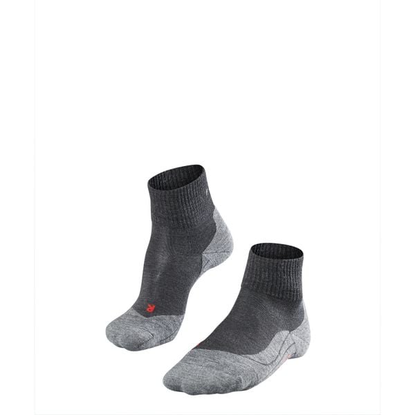 Skarpetki Falke TK5 Short. Szare skarpetki damskie Falke, bez wzorów, z materiału. Za 155.00 zł.