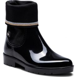 Kalosze TOMMY HILFIGER - Knitted Sock Rain Bo FW0FW03565 Black 990. Czarne kalosze damskie Tommy Hilfiger, bez wzorów, z materiału, bez zapięcia. W wyprzedaży za 249.00 zł.