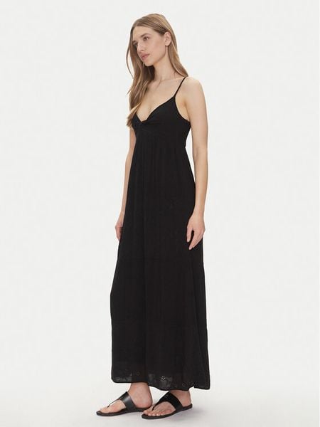 ONLY Sukienka letnia Chiara 15346832 Czarny Regular Fit. Czarne sukienki damskie ONLY, na lato, l, bez wzorów, z wiskozy, bez kołnierzyka, bez ramiączek. Za 189.99 zł.