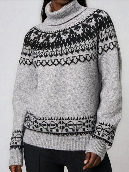 Sweter ze wzorem - szary. Szare swetry nierozpinane damskie Sinsay, l, bez wzorów, bez kołnierzyka, bez ramiączek. Za 69.99 zł.