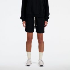 Spodenki damskie New Balance WS41508BK – czarne. Czarne szorty damskie New Balance, bez wzorów, z bawełny, klasyczne, z podwyższonym stanem. Za 279.99 zł.