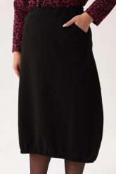 Czarna dresowa spódnica Karina PLUS SIZE XXL. Czarne spódnice damskie Moda Size Plus Iwanek, na co dzień, l, bez wzorów, z bawełny, eleganckie, plus size, mini, dopasowane. Za 199.90 zł.