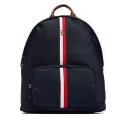 Plecak Tommy Hilfiger. Niebieskie plecaki damskie Tommy Hilfiger, bez wzorów. Za 489.99 zł.