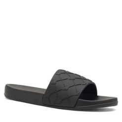Klapki Mickey&Friends. Czarne klapki damskie Mickey&Friends, bez wzorów, bez obcasa, bez zapięcia. Za 59.99 zł.