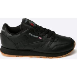 Reebok - Buty Classic. Czarne obuwie sportowe damskie Reebok, bez wzorów, z materiału, z okrągłym noskiem, bez zapięcia. W wyprzedaży za 279.90 zł.